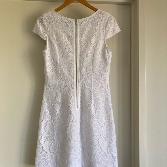 Review Lace Dress Size 10 - Picture 4 of 6